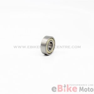 Velké ložisko pro malé ocelové hnací kolo motoru Shimano E8000. Číslo dílu PLS00624